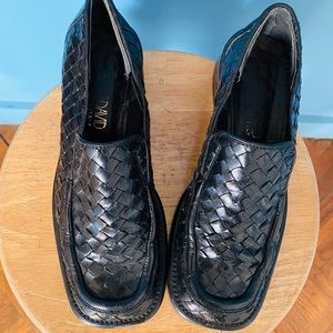 Vintage Italian Black BasketWeave Leather Loafers